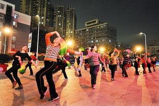 哈尔滨大妈爆料新闻报道,揭露城市生活背后真相