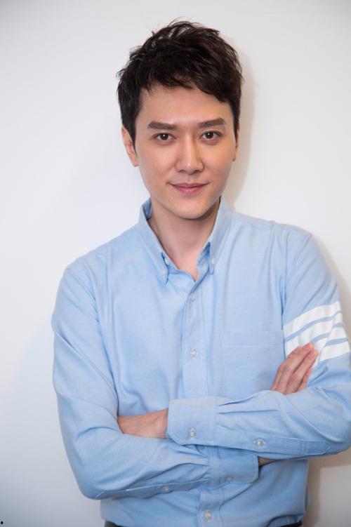 明星冯绍峰的图片,光影交错，魅力四溢的影视巨星
