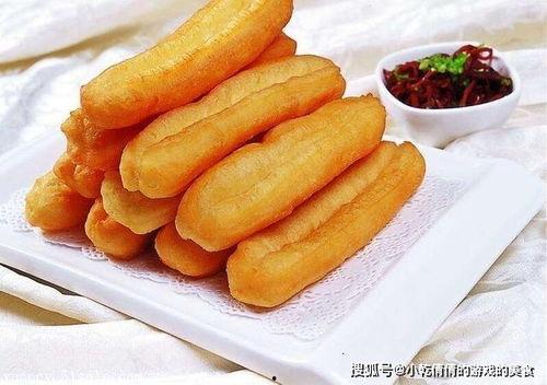 宝丰网红油条图片,香脆可口，回味无穷的街头美食传奇